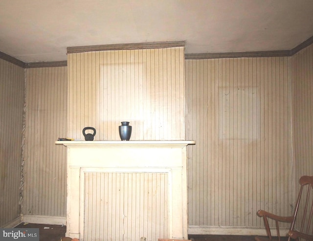 details with ornamental molding