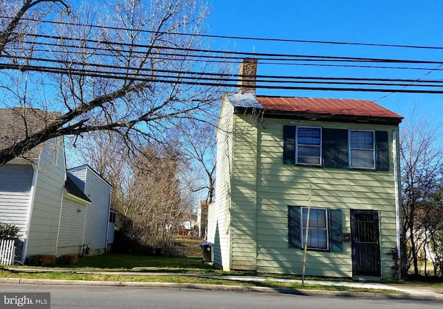 Listing photo 2 for 308 Charles St, Fredericksburg VA 22401