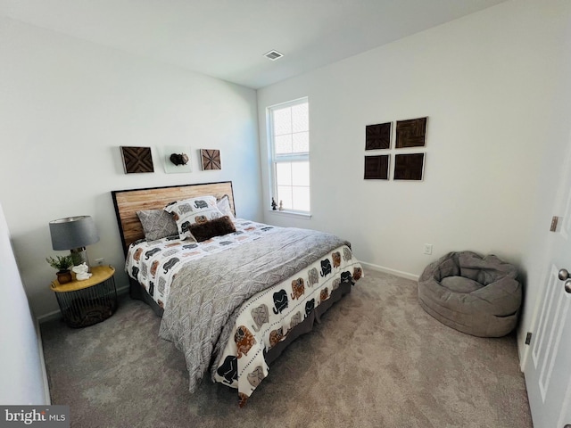 bedroom with carpet flooring