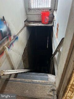 view of entry to storm shelter