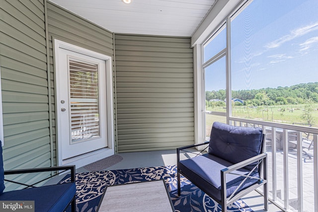 view of sunroom / solarium