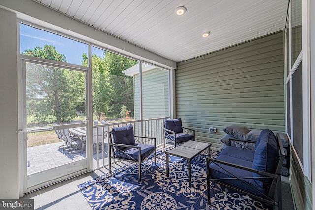 view of sunroom / solarium