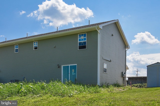 exterior space with a lawn