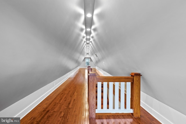 details featuring hardwood / wood-style floors