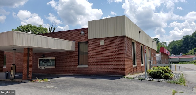 view of building exterior