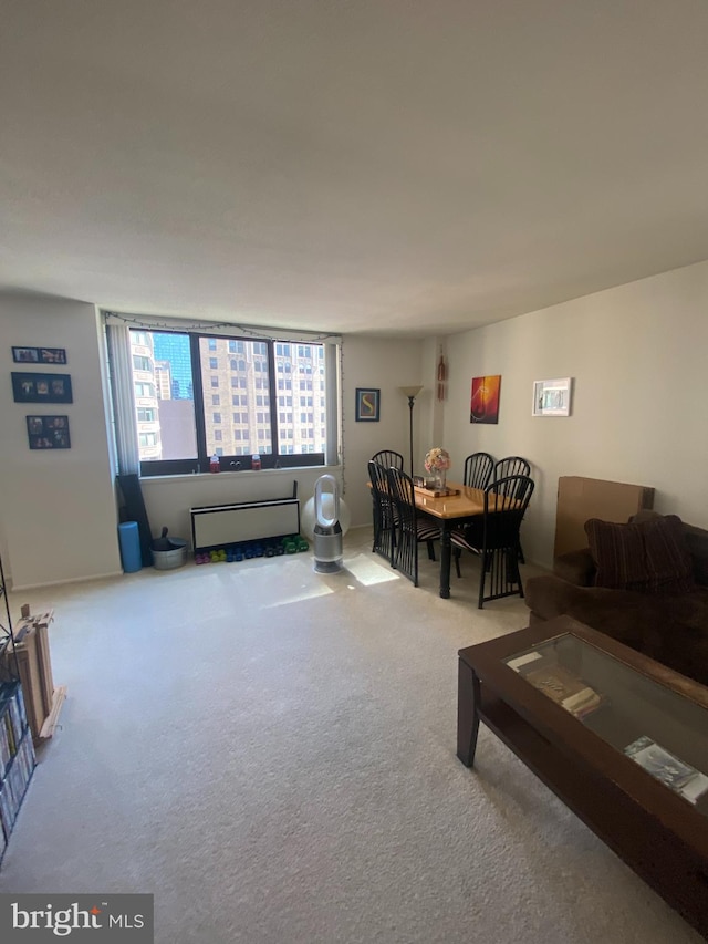 Listing photo 3 for 1420 Locust St Unit 15Q, Philadelphia PA 19102