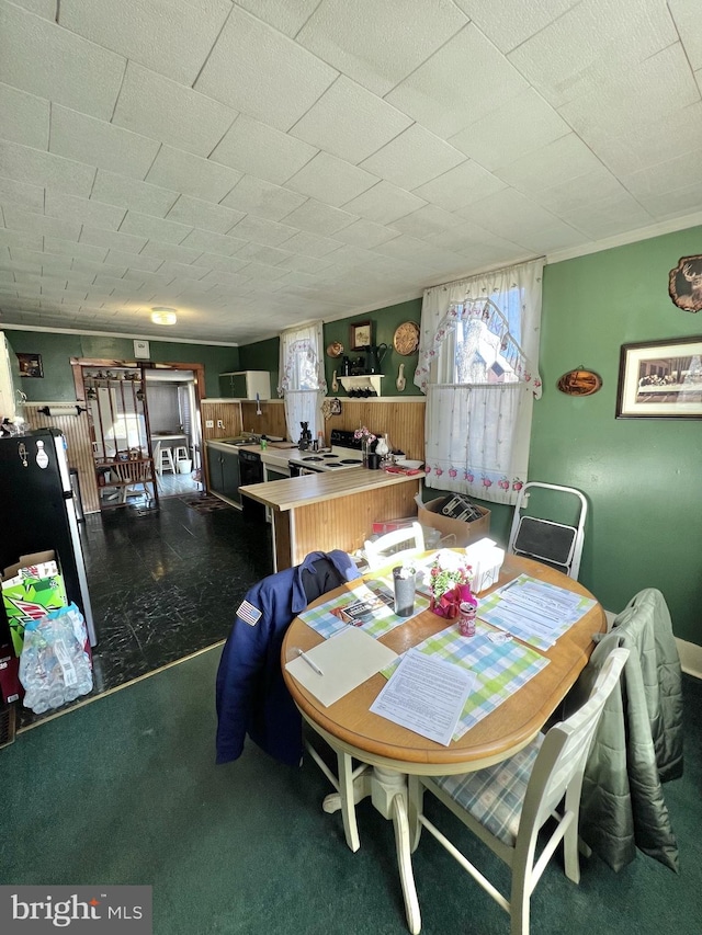 view of tiled dining area