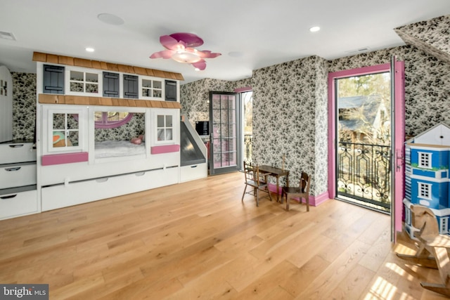 playroom featuring wallpapered walls, a ceiling fan, wood finished floors, and recessed lighting