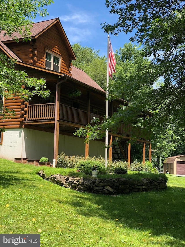 view of home's exterior featuring a lawn