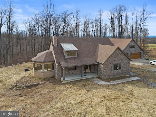 view of front of house featuring a garage