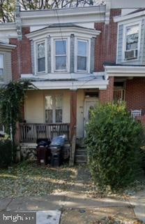 multi unit property featuring covered porch