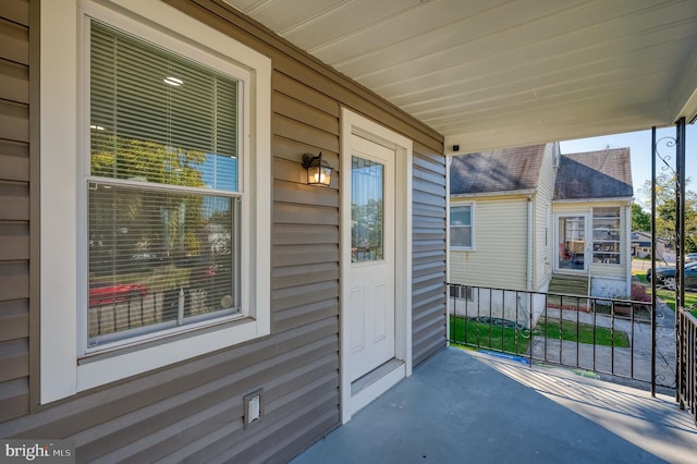 view of patio / terrace with a porch