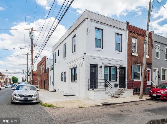 view of townhome / multi-family property