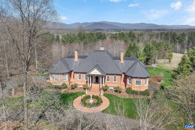 view of front of home with a mountain view