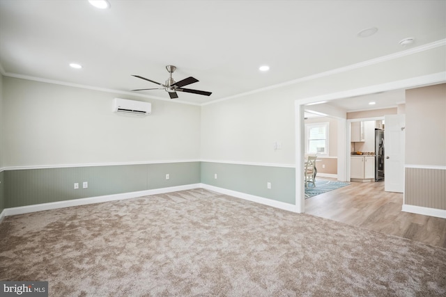 unfurnished room featuring light carpet, ornamental molding, and ceiling fan