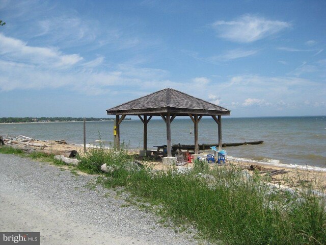 11234 Cove Lake Rd, Lusby, MD 20657