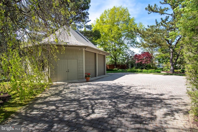 view of detached garage