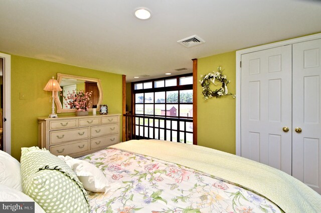 bedroom featuring a closet