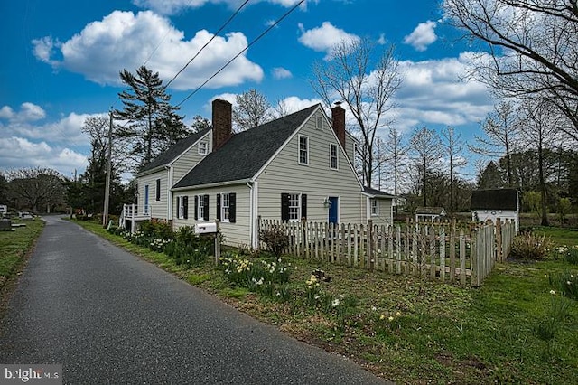 view of home's exterior