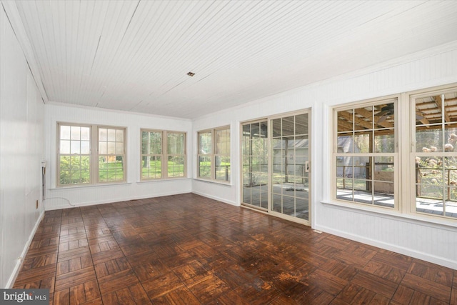 view of unfurnished sunroom