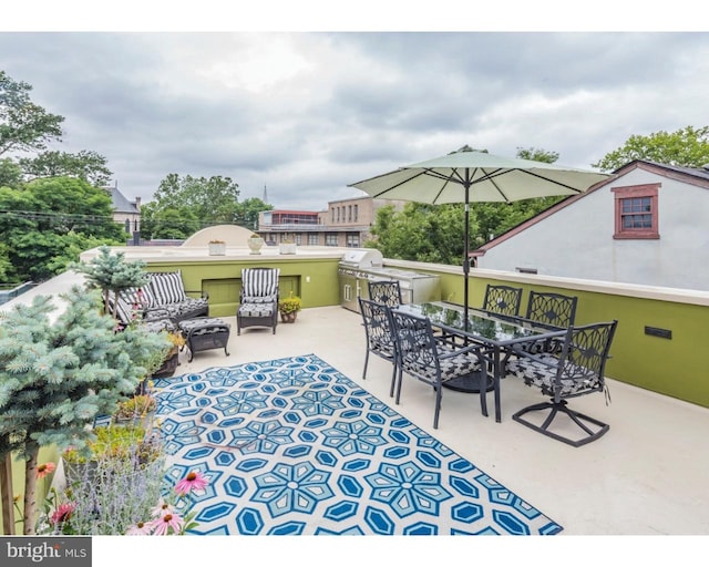 view of patio / terrace featuring grilling area