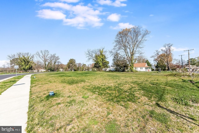 Listing photo 3 for LOT14, 300 Lynnhaven Ave, Colonial Beach VA 22443