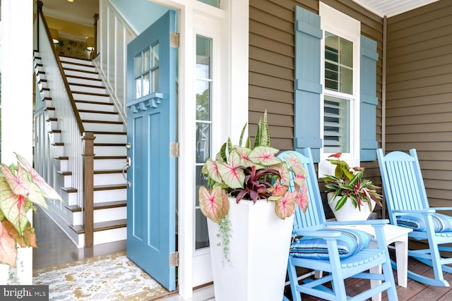 entrance to property with covered porch