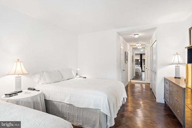 bedroom featuring a closet