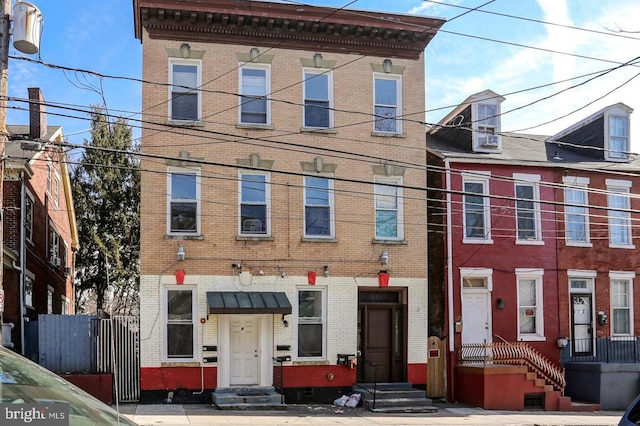 view of townhome / multi-family property