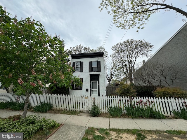 view of front of house