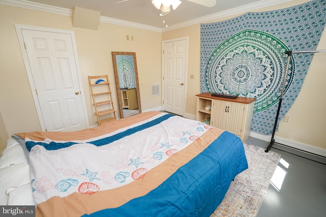 bedroom featuring ceiling fan and crown molding