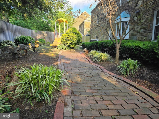 3195 Westover Dr SE, Washington, DC 20020 - view of yard