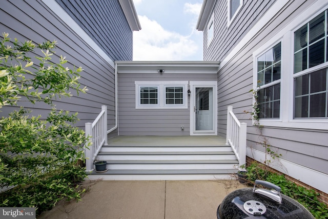 view of property entrance