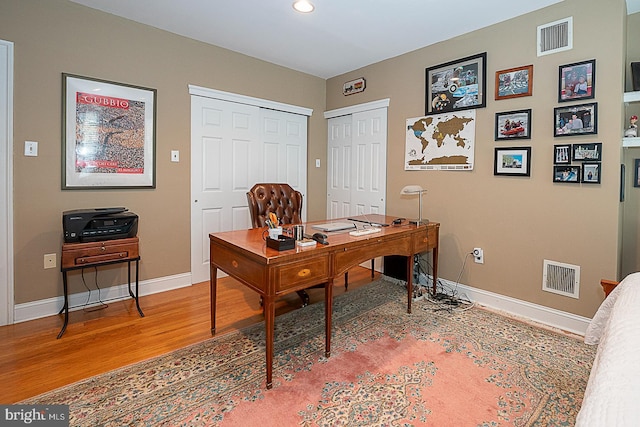 office area featuring light hardwood / wood-style floors