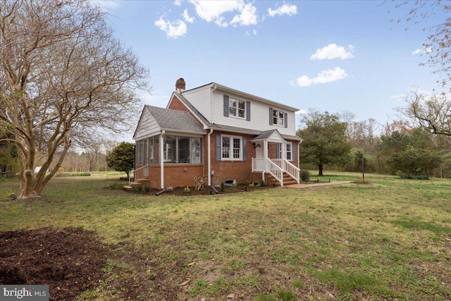 view of front of house with a front yard