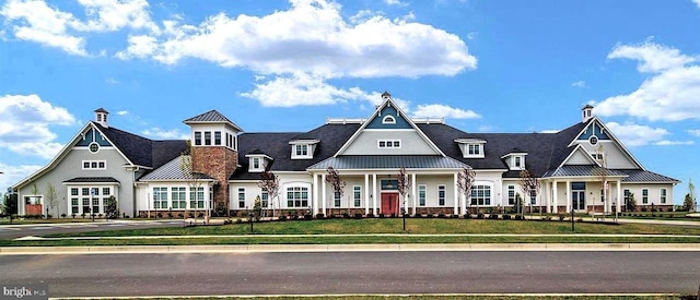 view of front facade with a porch