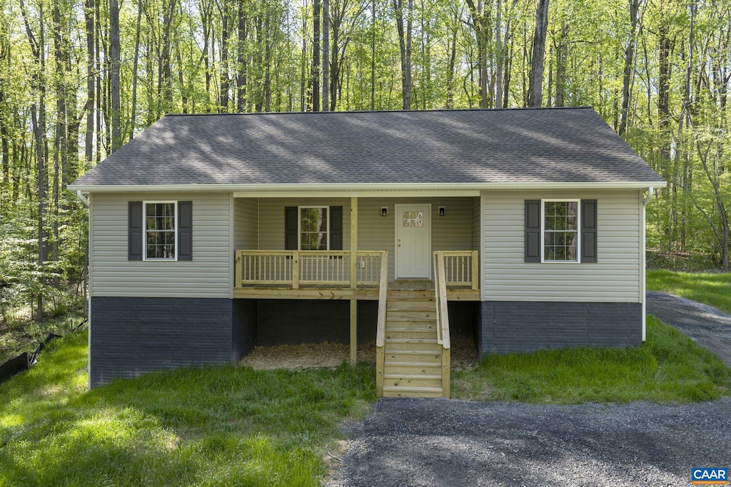 view of front of house with a porch