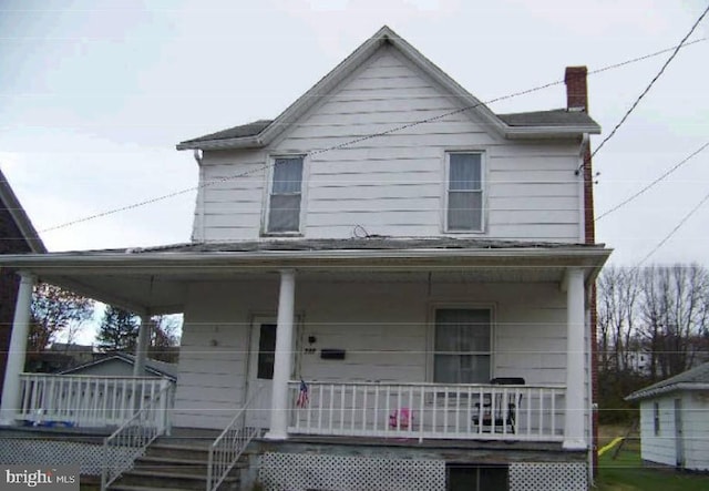 view of front of home featuring a porch