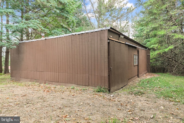 view of outdoor structure