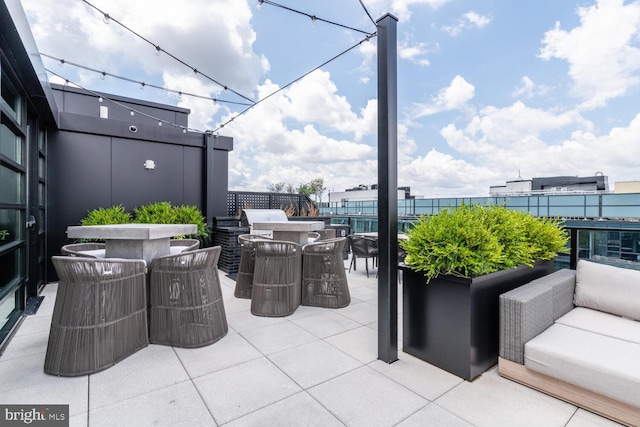 view of patio with an outdoor kitchen