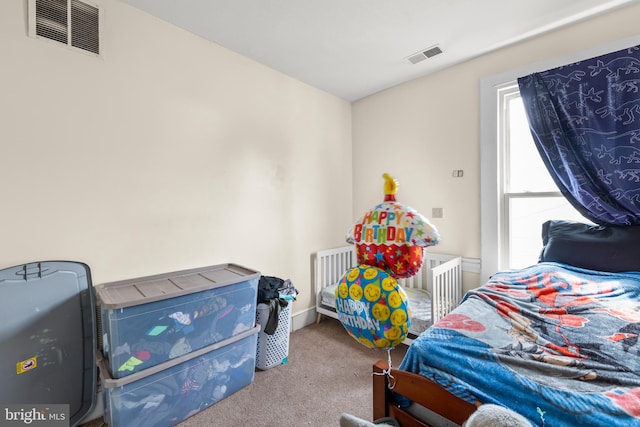 bedroom featuring carpet floors