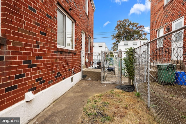 view of home's exterior