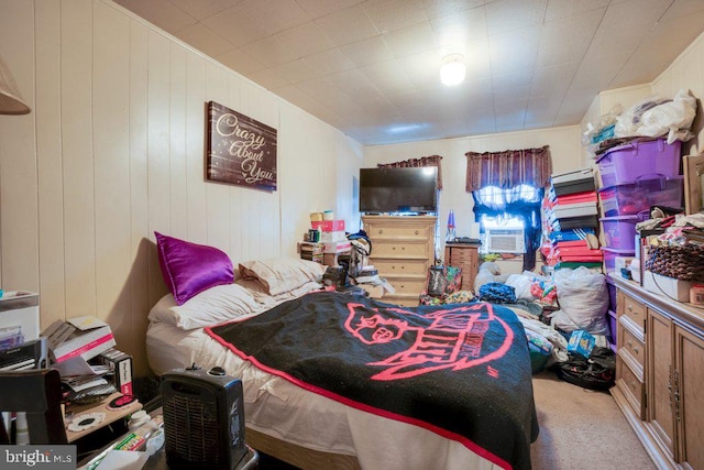 bedroom featuring carpet floors