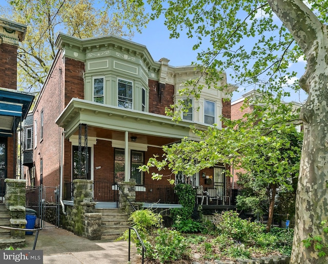 view of front of property with a porch