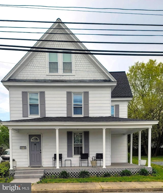 view of front of property with a porch