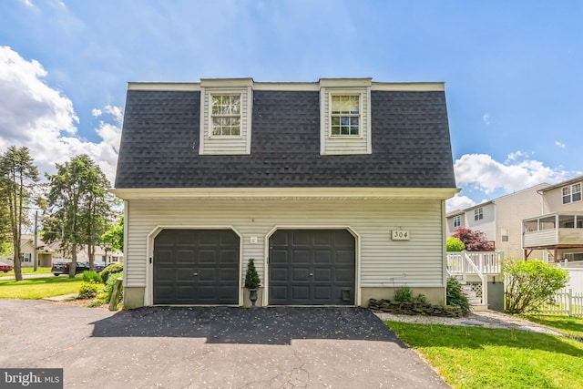 view of front of house featuring a garage