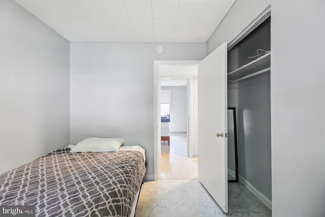 bedroom featuring a closet