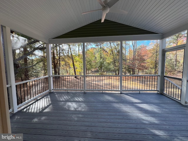 deck with ceiling fan