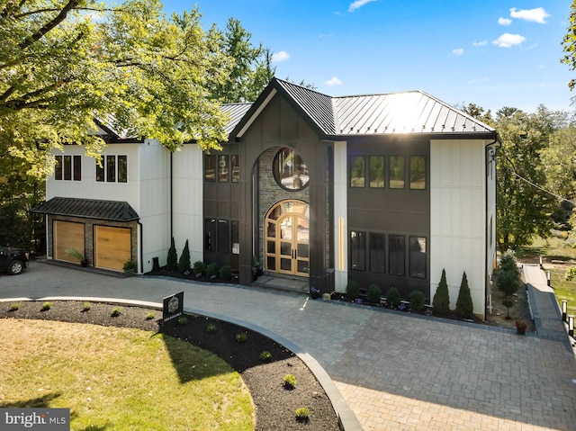 view of front of house with a garage