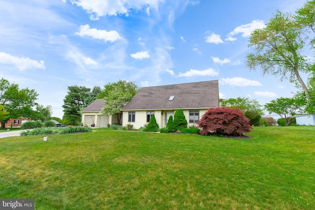 409 Hilltop Rd, Strasburg, PA 17579 - view of front of property with a front lawn